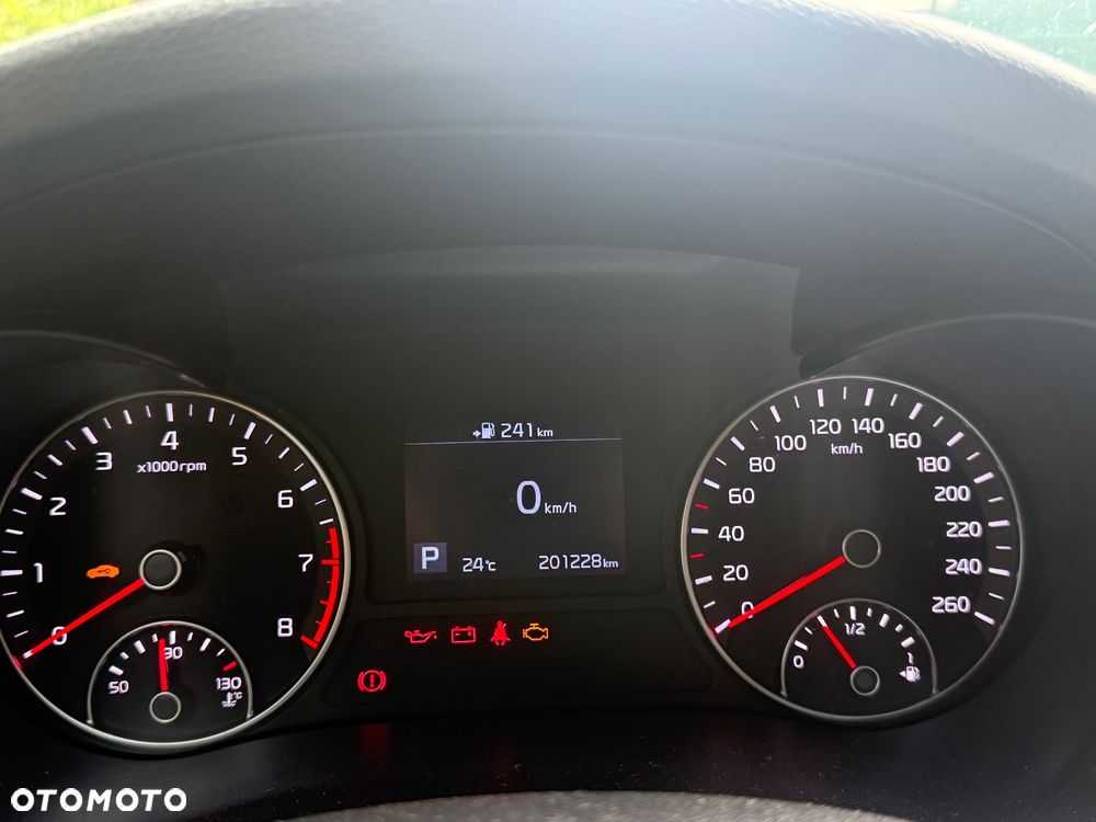 Kia Optima - 25