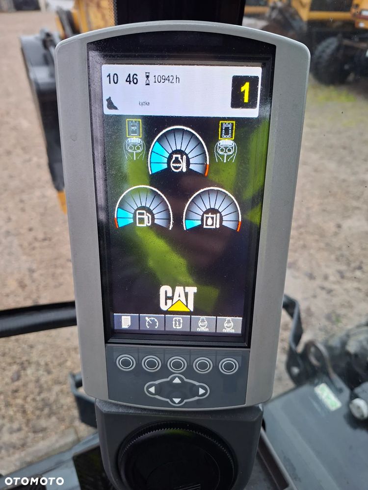 Caterpillar CAT M 318 D - 34
