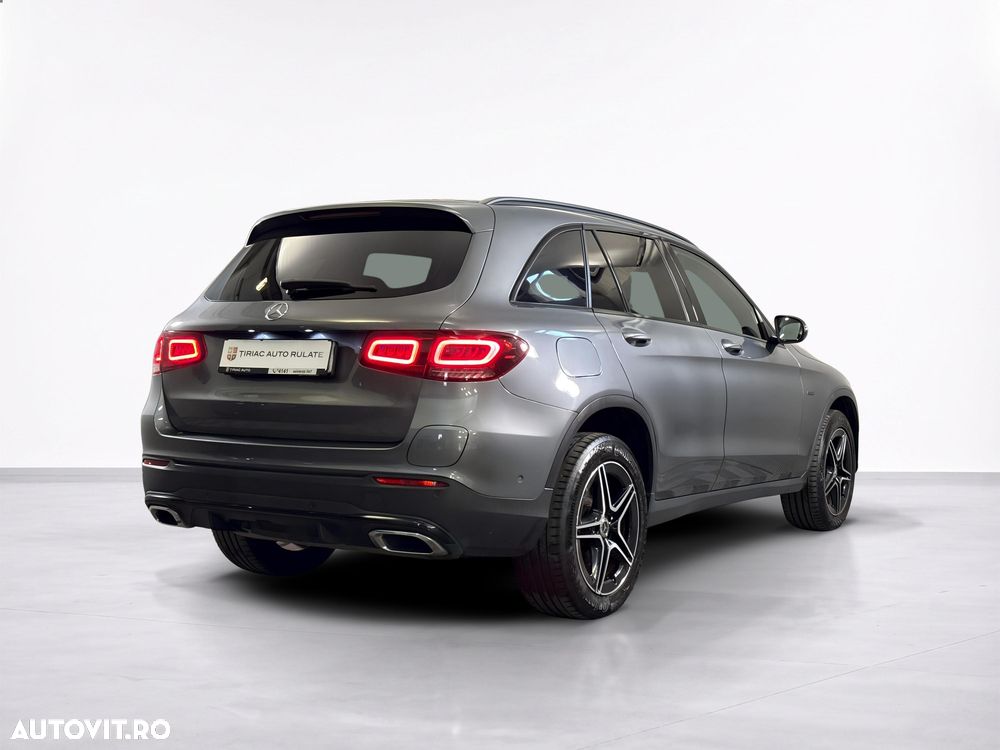 Mercedes-Benz GLC - 6