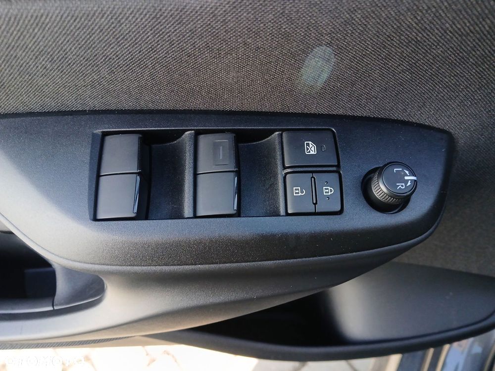 Toyota Yaris Hybrid 1.5 Style - 22