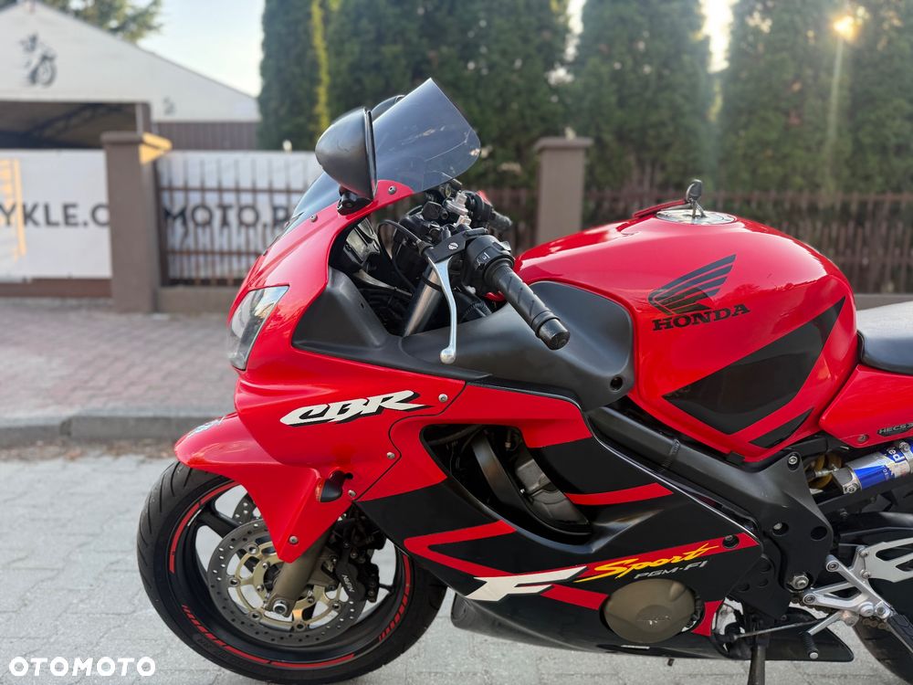 Honda CBR - 21