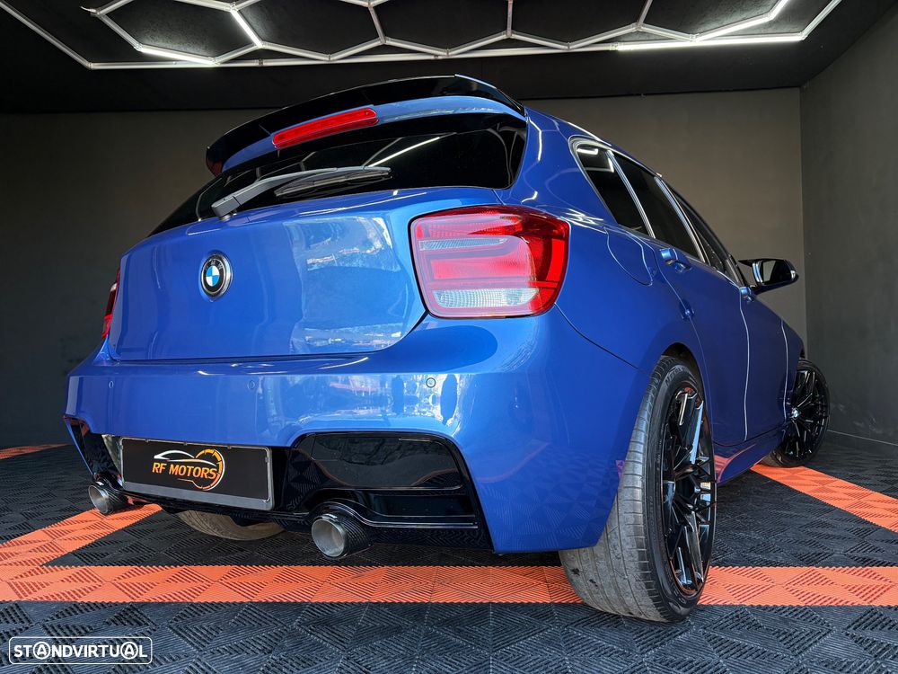 BMW 118 d Pack M - 32