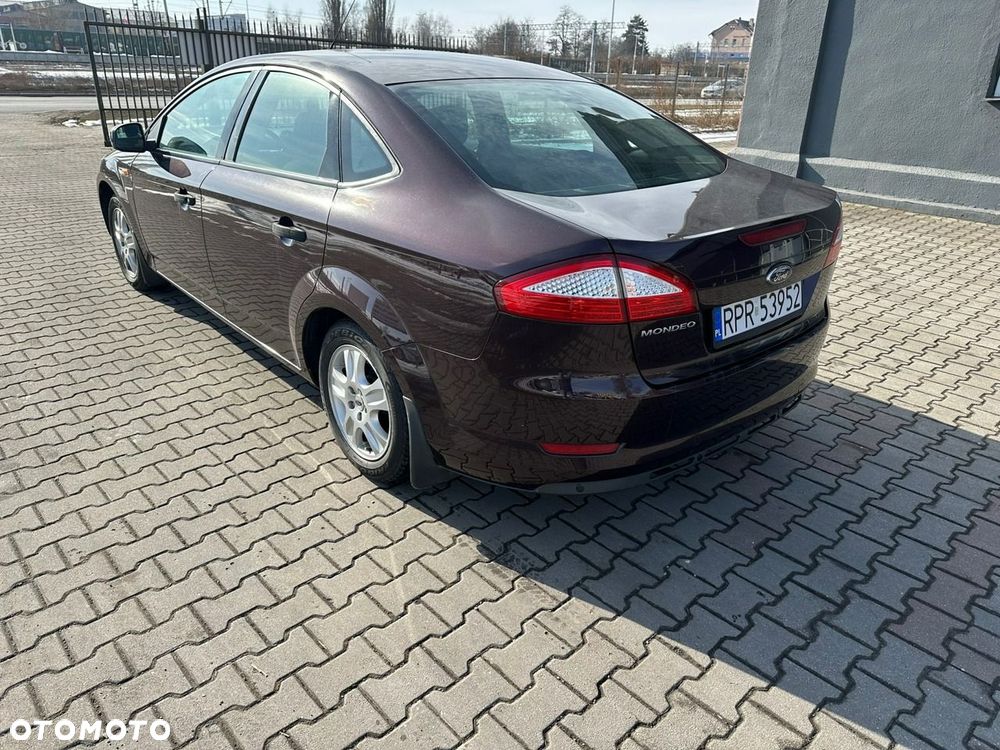 Ford Mondeo - 2