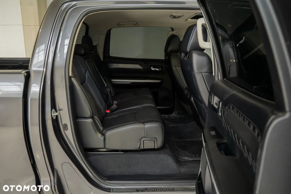Toyota Tundra - 7