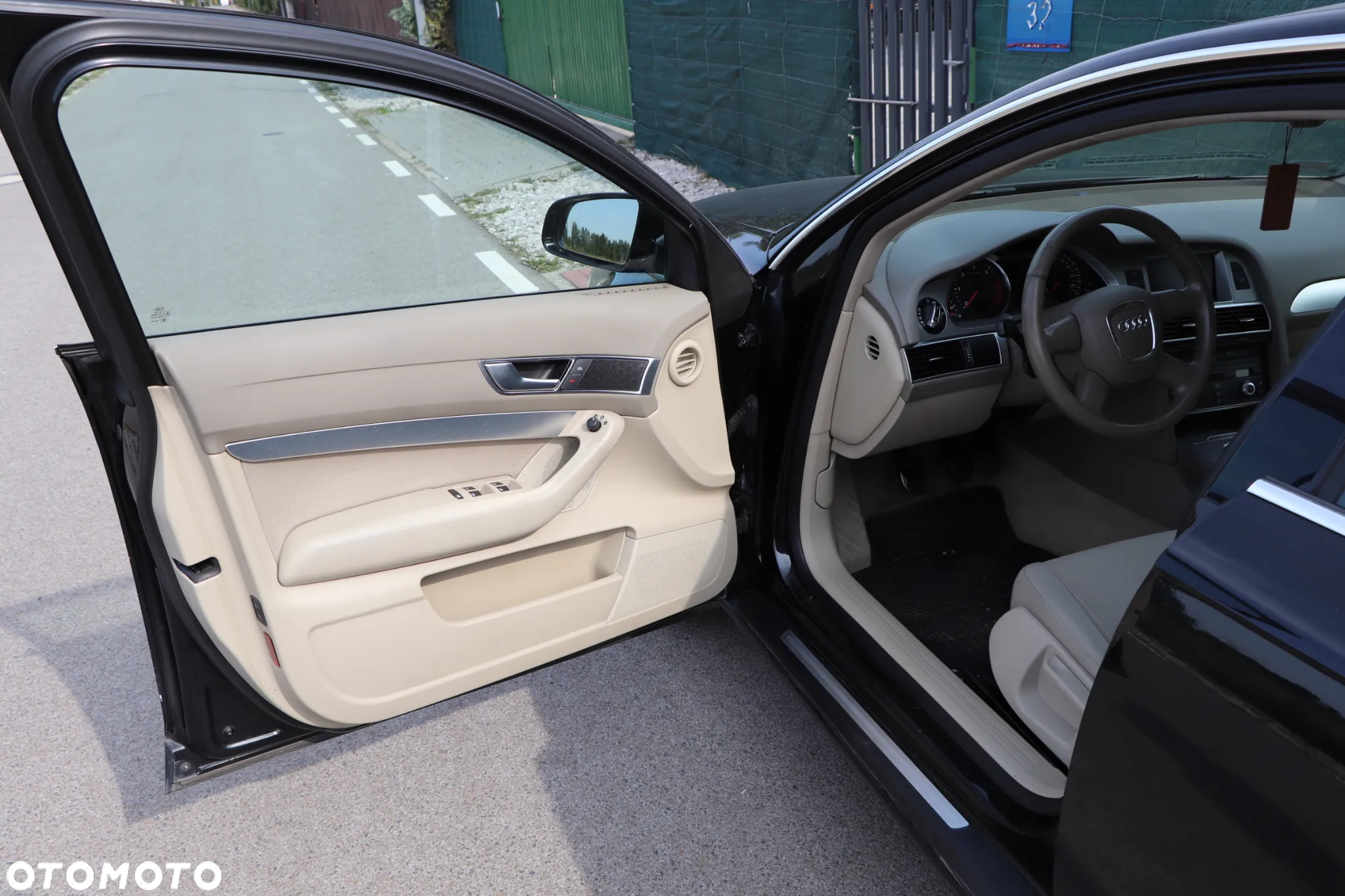 Audi A6 - 25