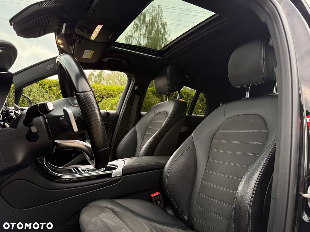 Mercedes-Benz GLC 300 4Matic 9G-TRONIC AMG Line Plus - 5