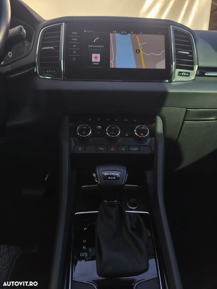 Skoda Karoq 2.0 TDI SCR 4x4 DSG Style - 26