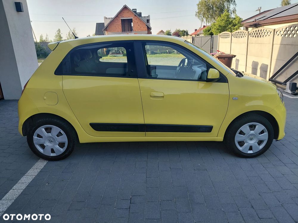 Renault Twingo SCe 70 Intens EU6 - 7