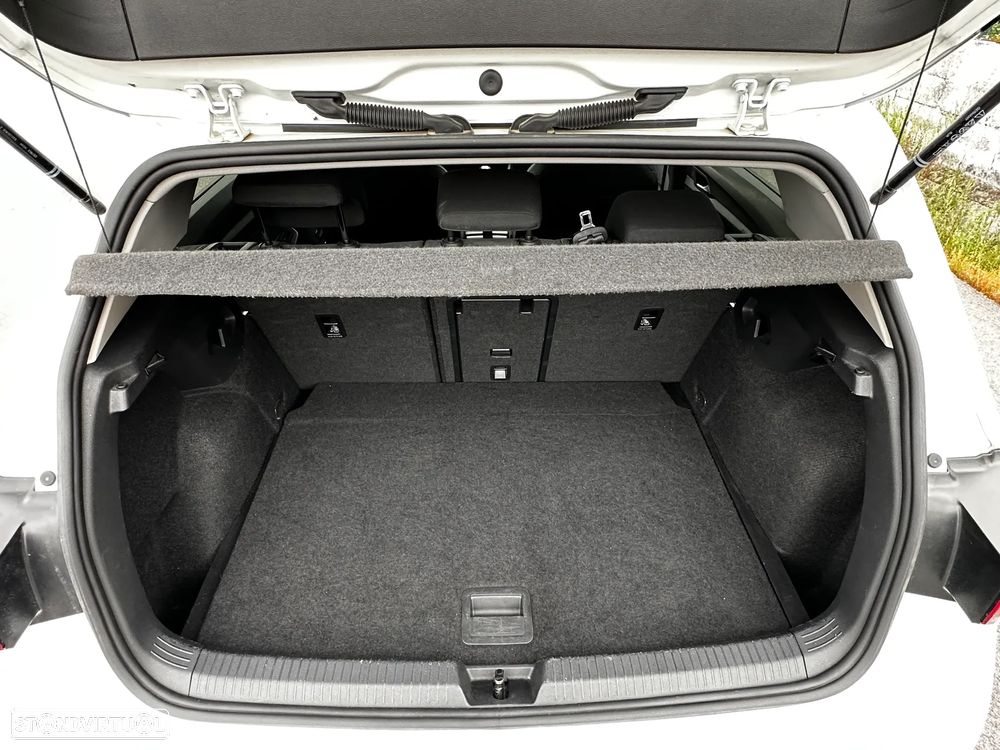 VW Golf 1.0 TSI Life - 9