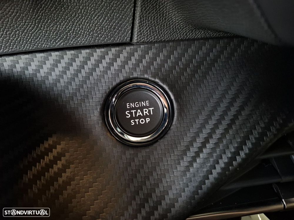 Peugeot 2008 1.2 Hybrid GT e-DCS6 - 19