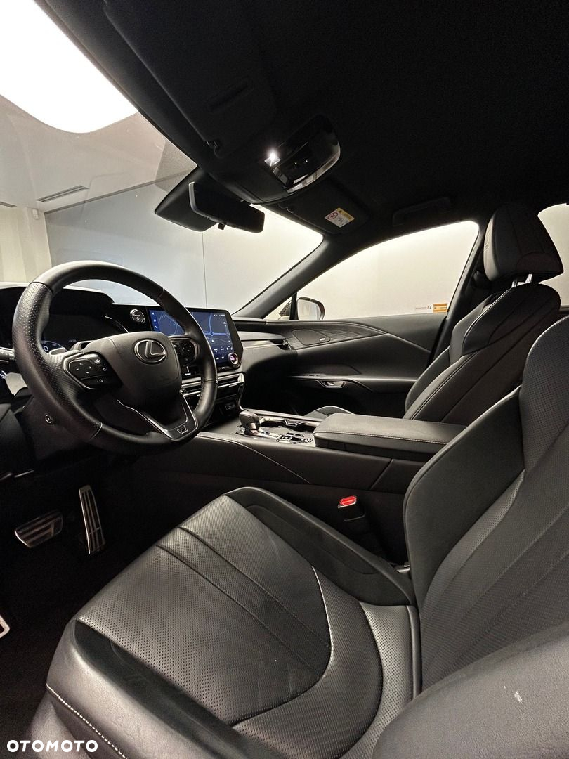 Lexus RX - 14