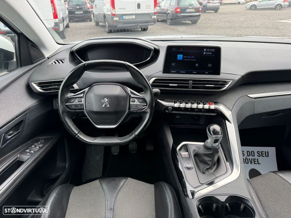 Peugeot 3008 1.2 PureTech Allure - 9
