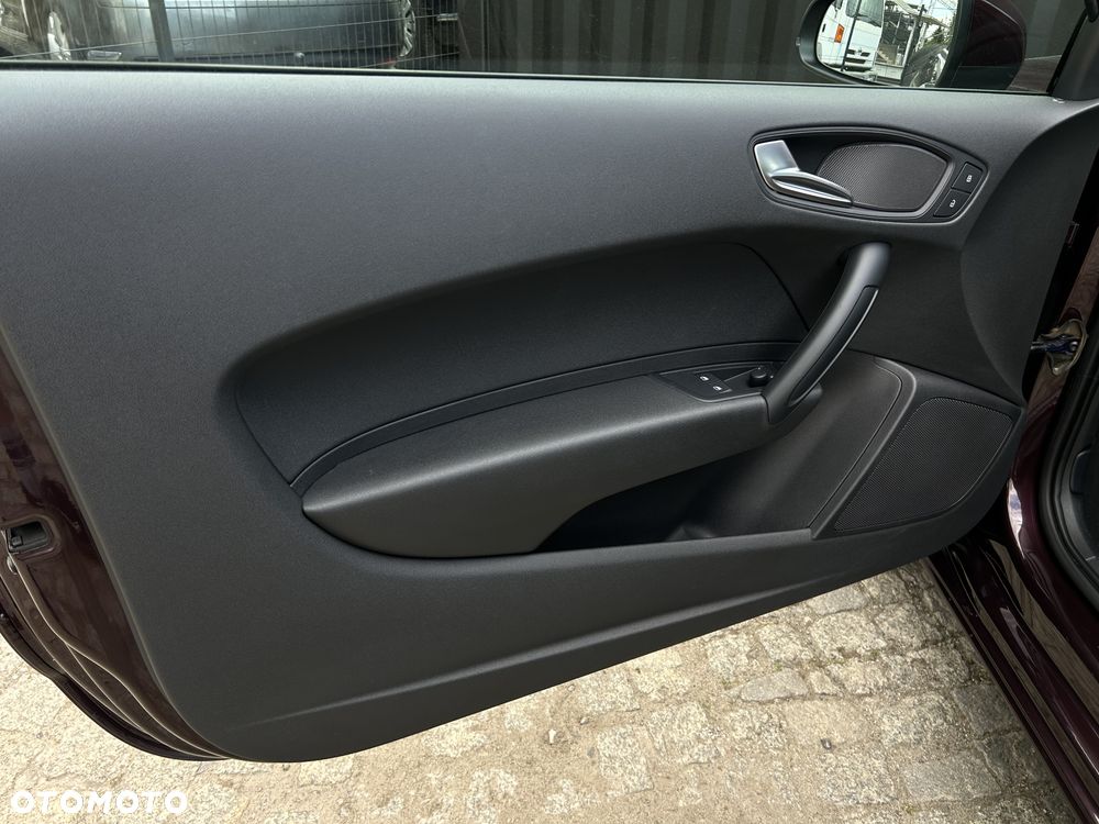 Audi A1 3-drzwiowe 1.2 TFSI Attraction - 15