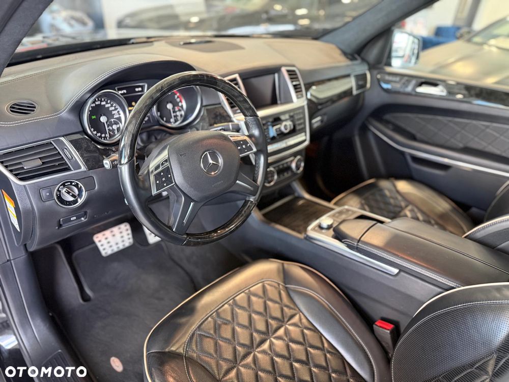 Mercedes-Benz GL 500 4-Matic - 5