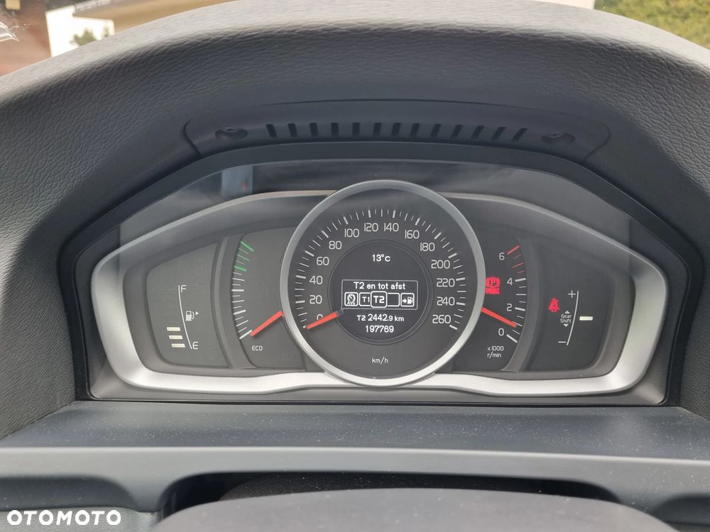 Volvo V60 DRIVe Kinetic - 15