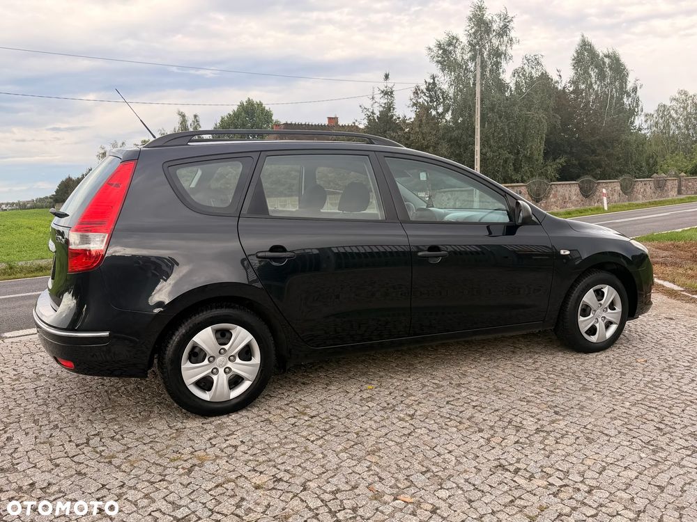 Hyundai i30 1.4 Base - 6