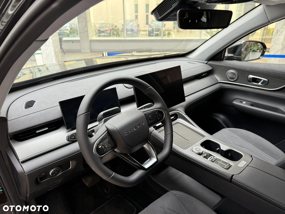 Chery Tiggo 8 1.6 T-GDI Comfort DCT - 8