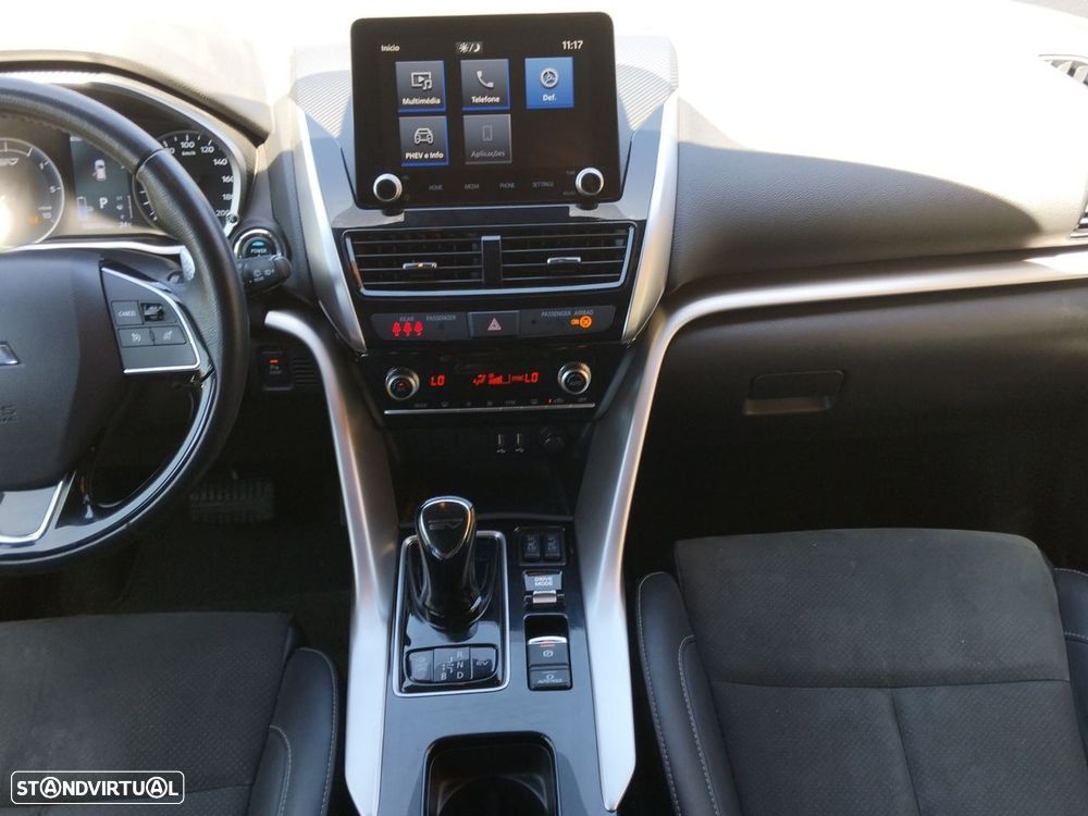 Mitsubishi Eclipse Cross 2.4 PHEV eMotion - 11