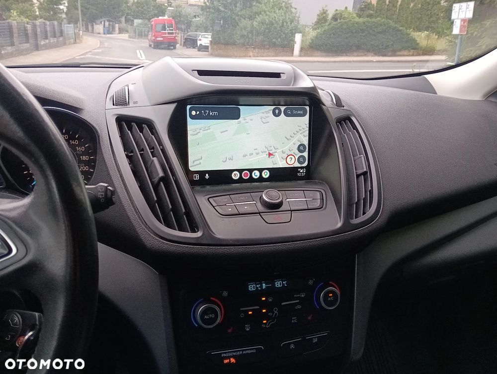 Ford Kuga 1.5 EcoBoost 4WD Titanium - 14