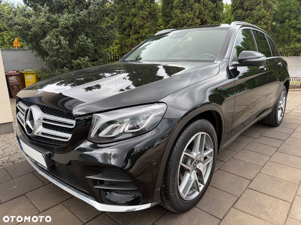 Mercedes-Benz GLC - 4
