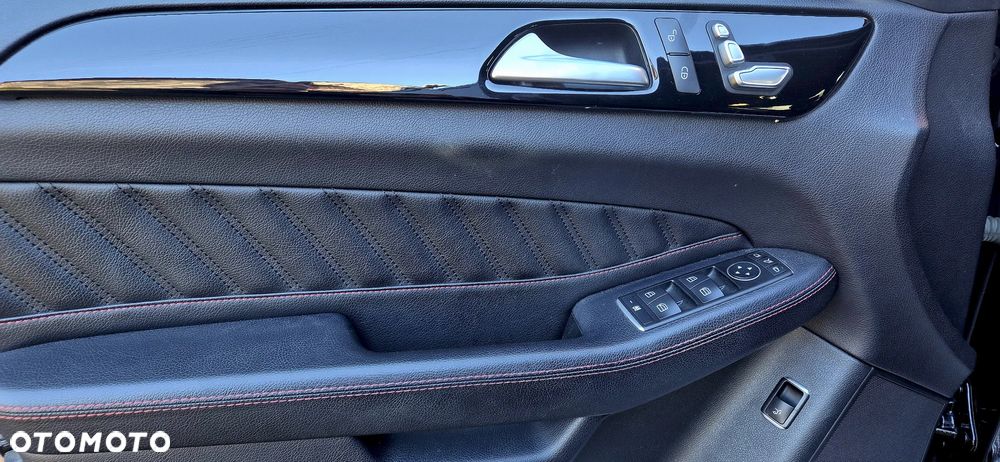 Mercedes-Benz GLE - 21