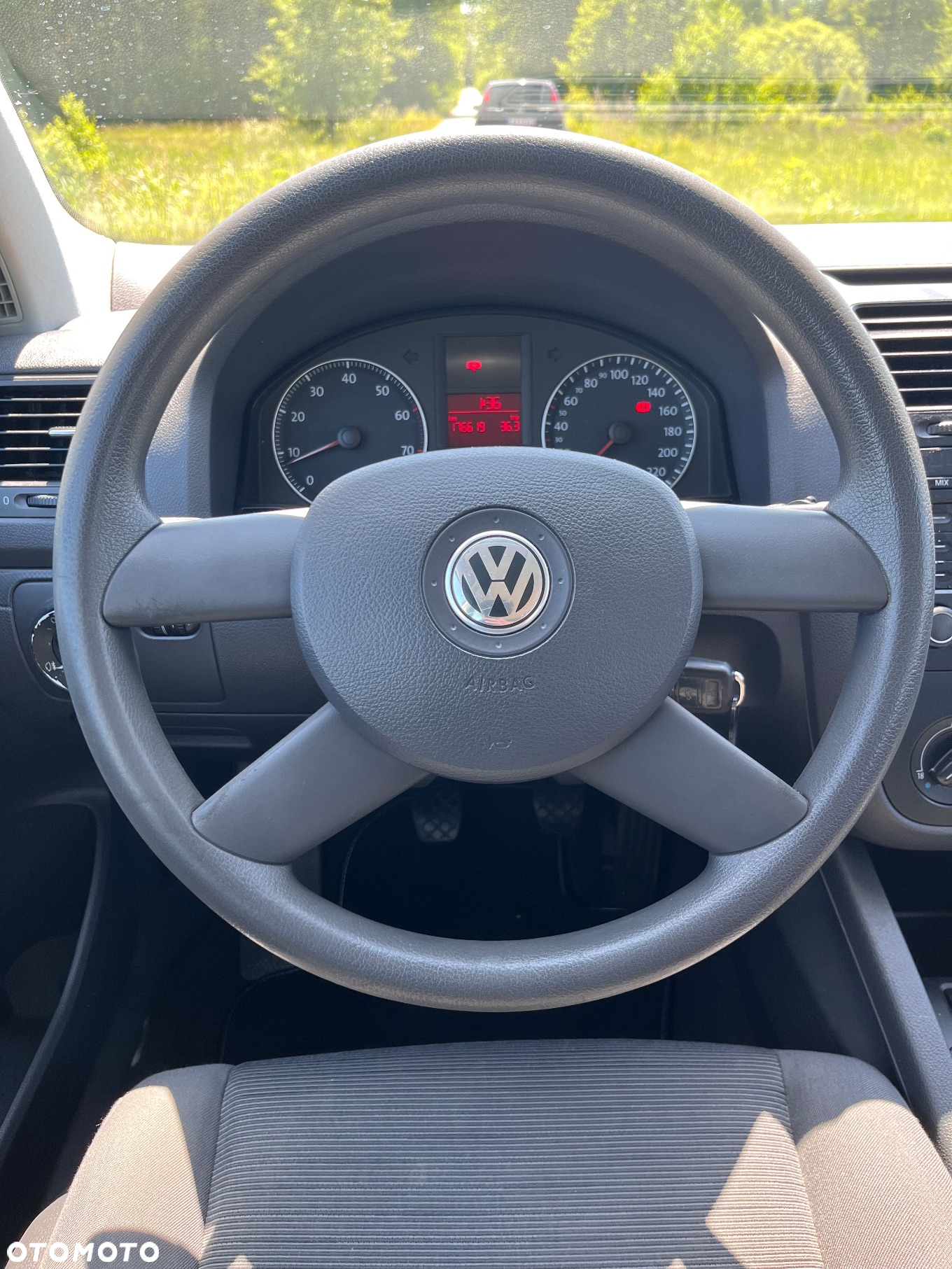 Volkswagen Golf 1.4 Comfortline - 11