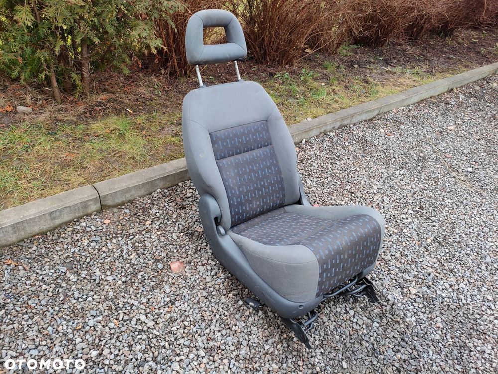 FORD GALAXY MK2 FOTEL ŚRODKOWY 2 RZĄD - 4