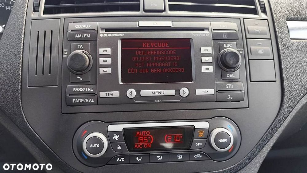 Ford C-MAX - 17