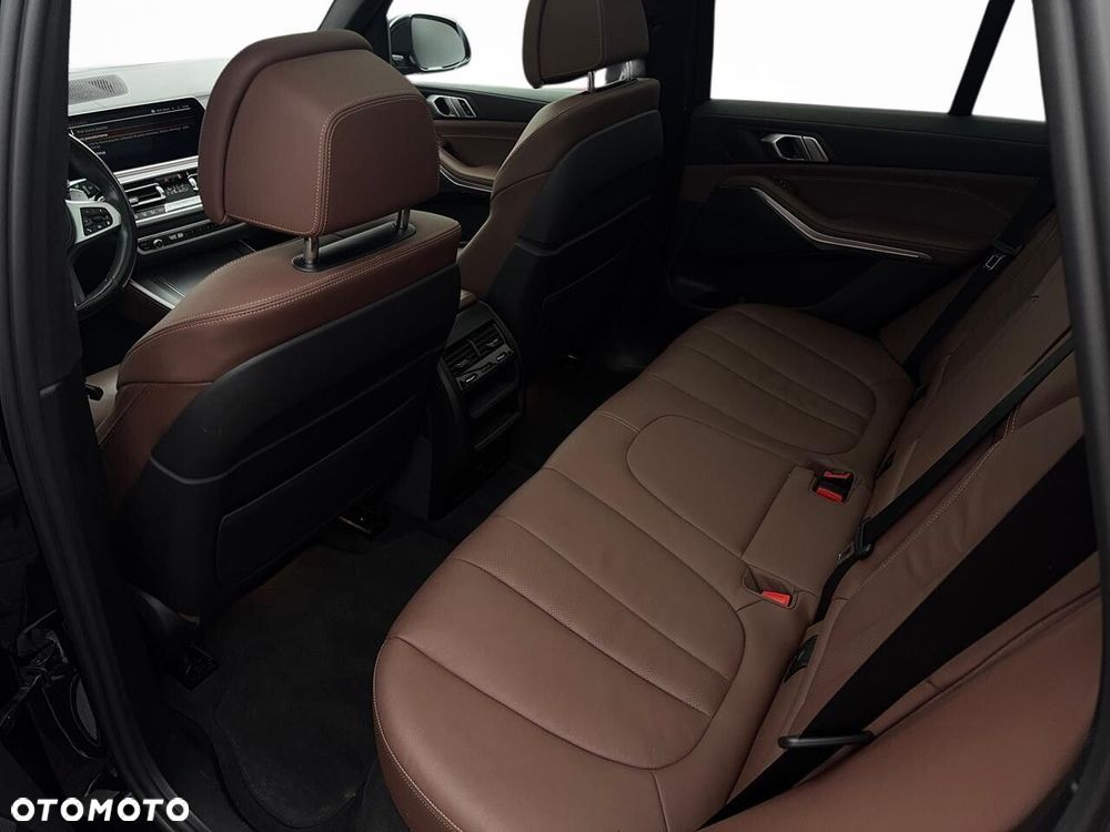 BMW X5 xDrive25d - 11