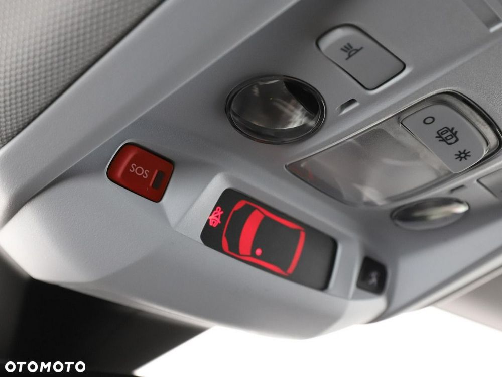 Peugeot 3008 1.2 PureTech Active S&S EAT8 - 40
