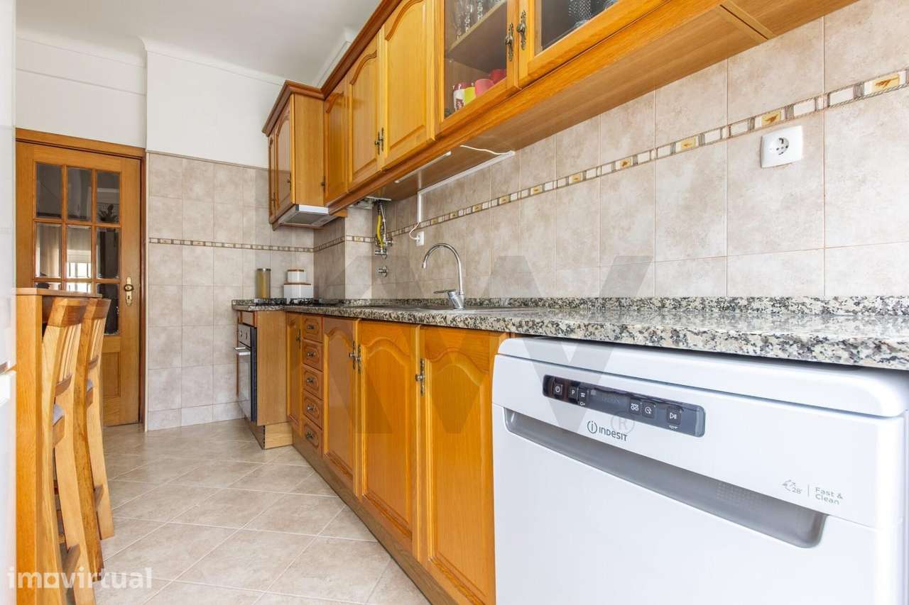 Magnifico Apartamento 1º Andar T3 - Moita - Grande imagem: 3/19
