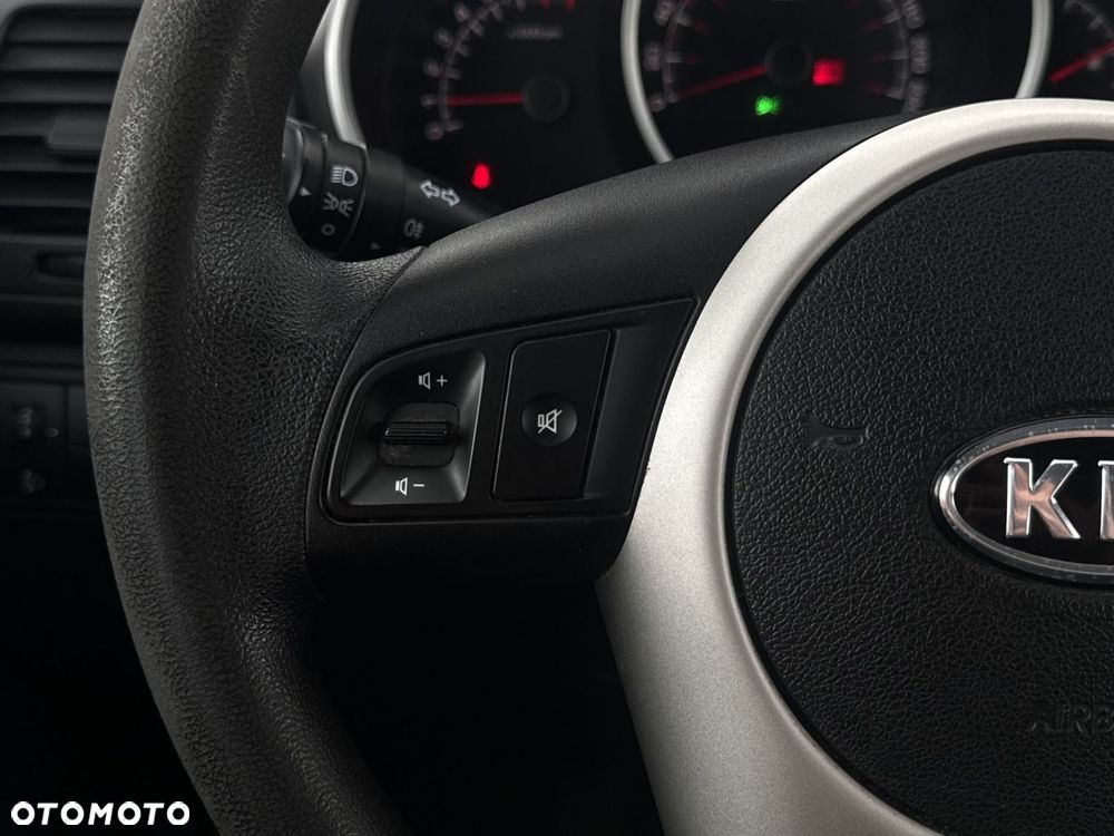 Kia Venga 1.4 M - 24