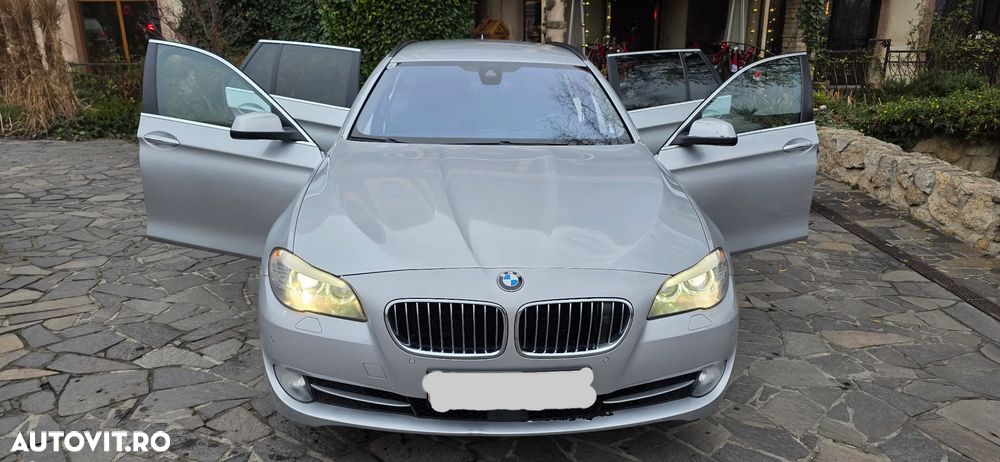 BMW Seria 5 530d xDrive Aut. Modern Line - 1