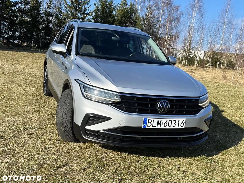 Volkswagen Tiguan - 4