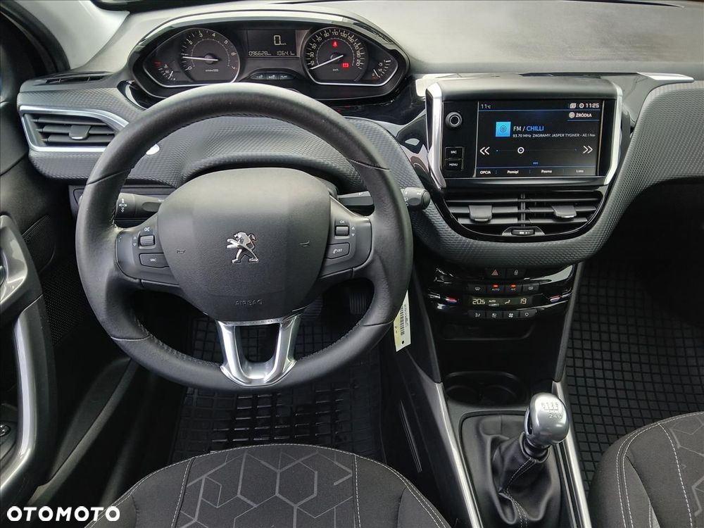 Peugeot 2008 1.2 Pure Tech Active - 10