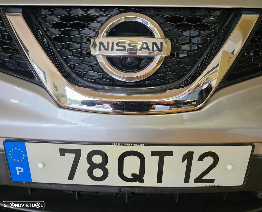 Nissan Qashqai 1.5 dCi N-Connecta 18 - 19