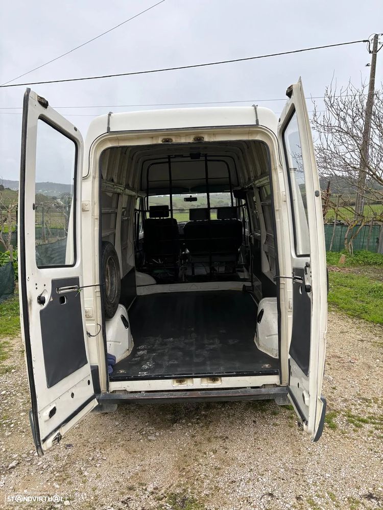 Renault Trafic - 4