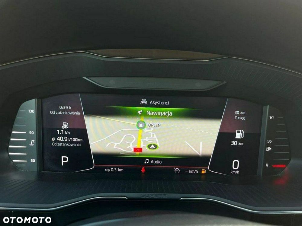 Skoda Superb 2.0 TSI L&K DSG - 22