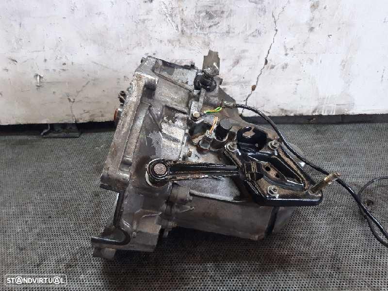 CAIXA DE VELOCIDADES CITROEN SAXO - 1