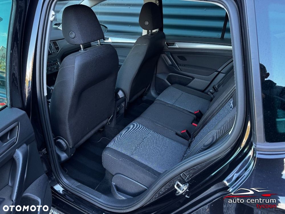 Volkswagen Golf Sportsvan - 33