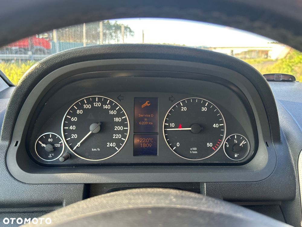Mercedes-Benz Klasa A 180 CDI Avantgarde - 38