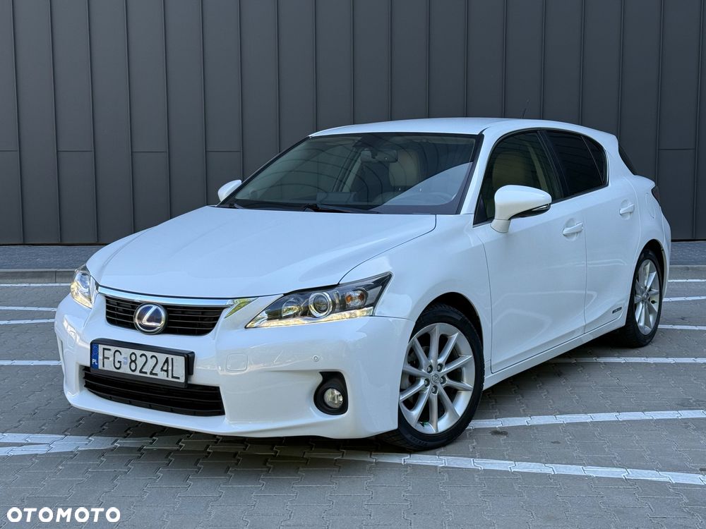 Lexus CT 200h Prestige - 2