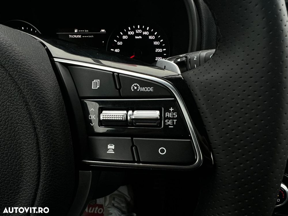 Kia Sportage 2.0 DSL 8AT HP 4x4 GT Line - 30