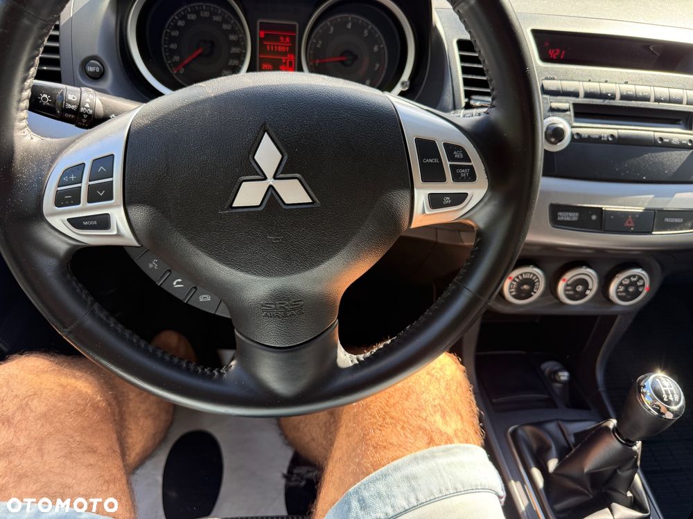 Mitsubishi Lancer 1.8 Intense - 29