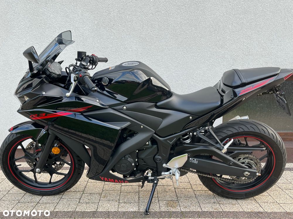 Yamaha R3 - 5