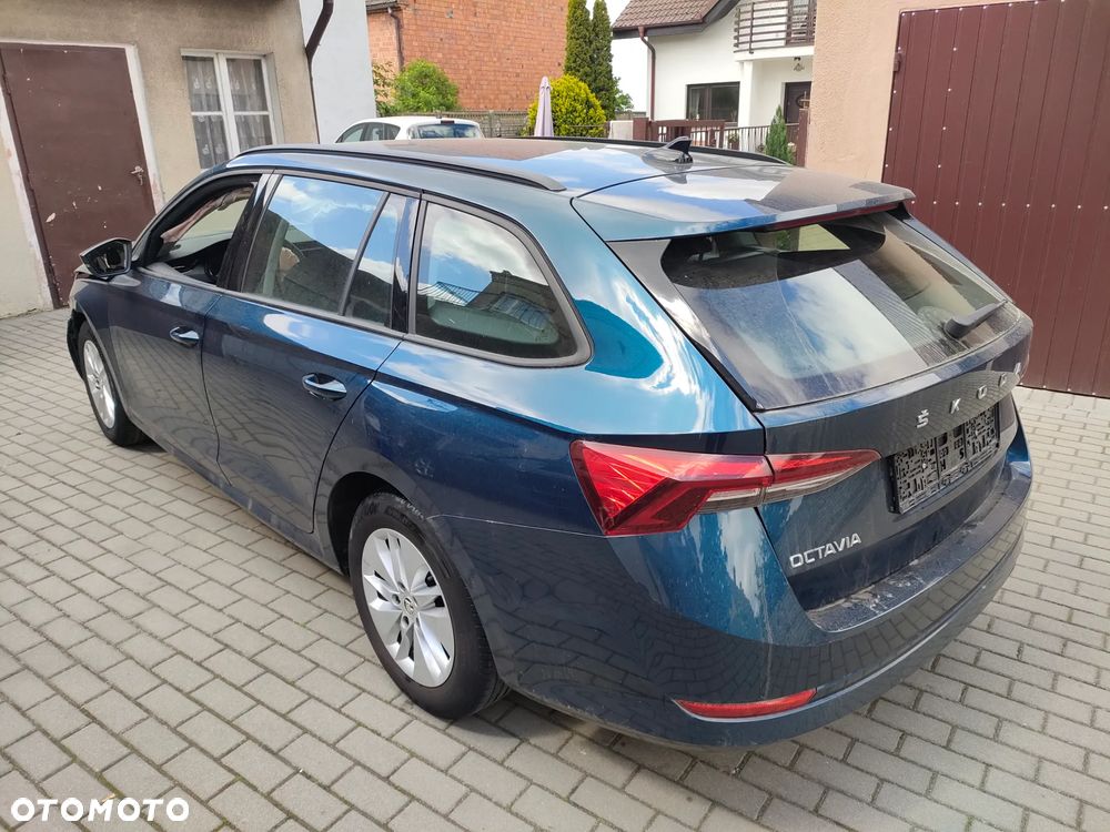 Skoda Octavia - 7
