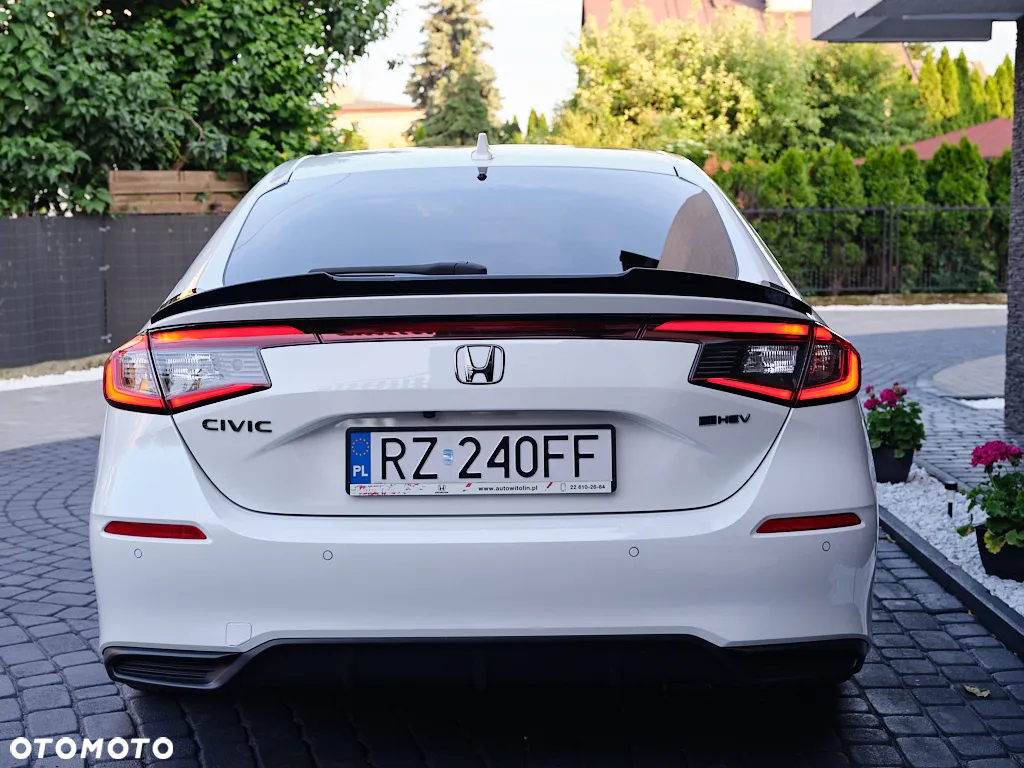 Honda Civic 2.0 i-MMD Advance BSI CVT - 13