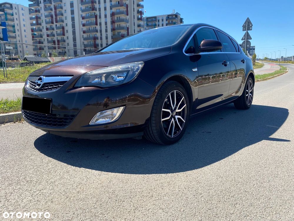 Opel Astra 1.7 CDTI Cosmo S&S - 4