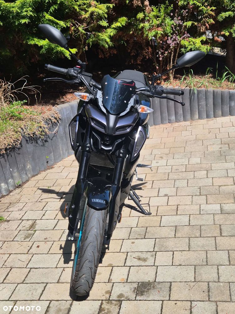 Yamaha MT - 3