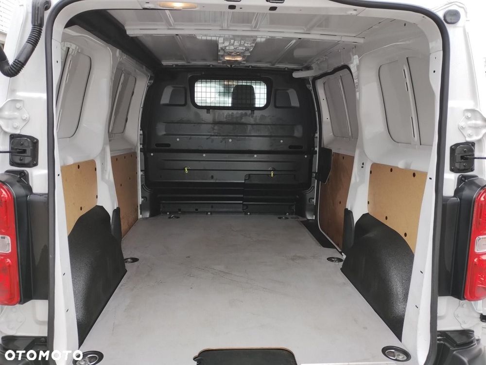 Toyota PROACE - 11